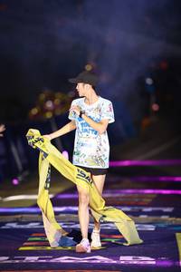 BIB: 
                            <button type="button" onclick="openModal(25217806)" class="btn btn-primary btn-sm float-right btn-popup" data-toggle="modal" data-target=".modal-high-quality">
                        <i class="fas fa-shopping-cart"></i> Add to Cart
                    </button>
                                            <button type="button" onclick="isThisMe(25217806, true)" class="btn btn-success btn-sm float-right btn-popup btn-isme hidden" data-toggle="tooltip" data-placement="bottom" title="นี่คือรูปของคุณใช่ไหม คลิกที่นี่เพื่อเอาเข้าอัลบั้ม">
                        <i class="fas fa-plus"></i> Add to album
                    </button>
                    <button type="button" onclick="isThisMe(25217806, false)" class="btn btn-warning btn-sm float-right btn-popup btn-isnotme hidden">
                        <i class="fas fa-ban"></i> Remove from album
                    </button>